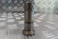 Tappet (chamfered)  BF8M1015