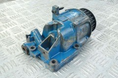 Oil pump  BF4M1011