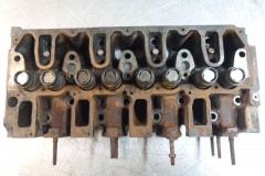 Cylinder head  BF4M2012