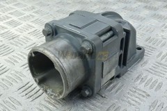 Inlet mainfold elbow  BF4M2013